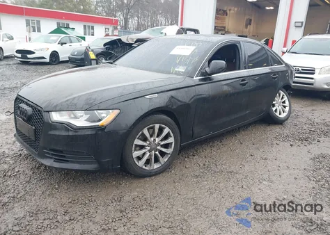 2013 Audi A6 2.0T Premium z USA, uszkodzony, nr VIN WAUFFAFCXDN020407